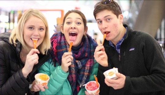 GA Tech Europe students eating ice cream