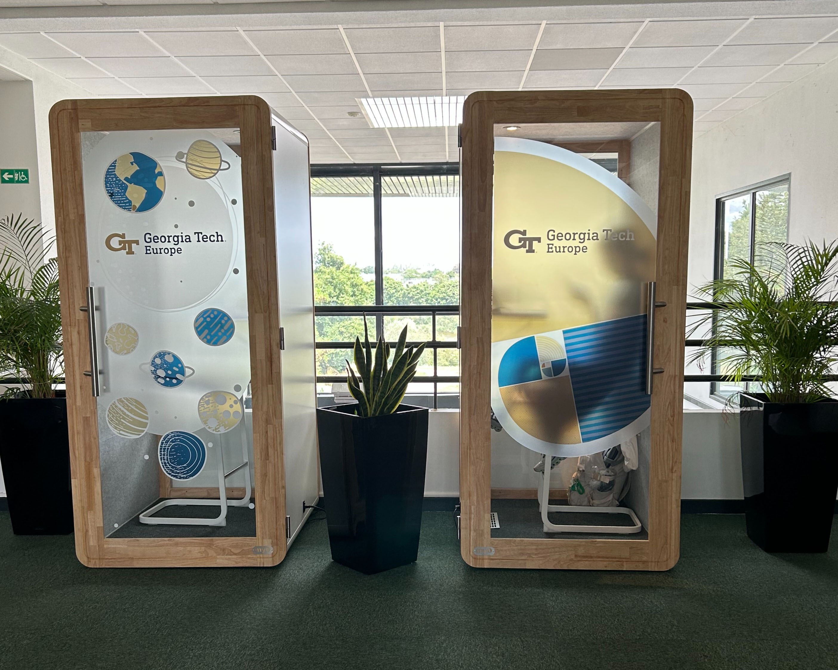 sound proof study booths